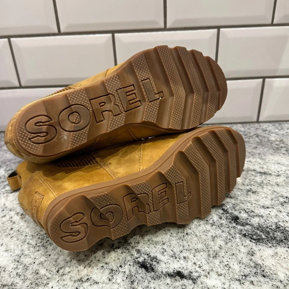 Sorel Womens 8.5 Joan of Arctic Wedge‎ II Chelsea Boots Camel Leather Waterproof